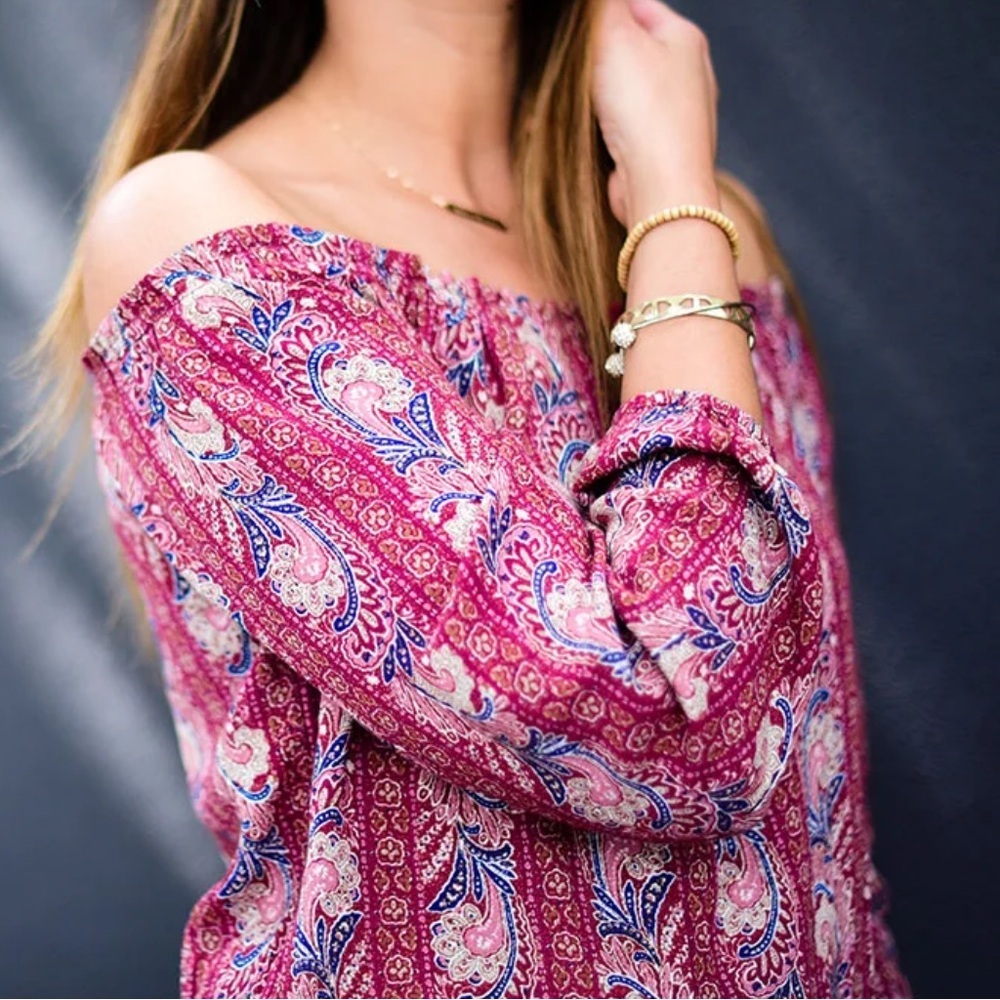 American Eagle BOHO Off-The-Shoulder Romper - Picture 9 of 13